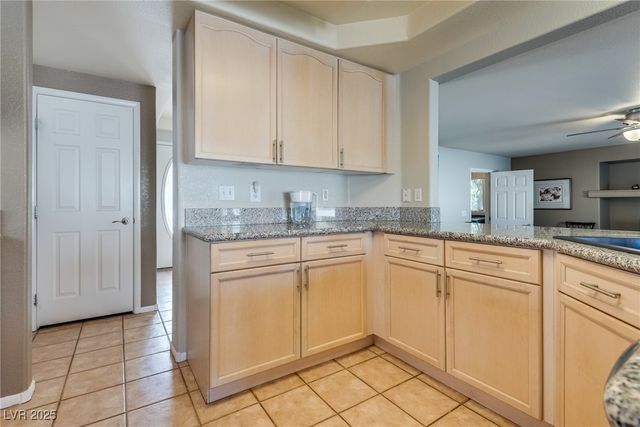 8424 Chinook Candy Court, Las Vegas, NV 89113