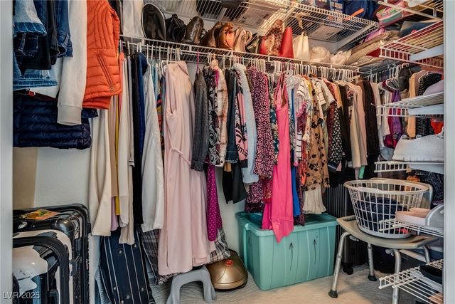 8424 Chinook Candy Court, Las Vegas, NV 89113