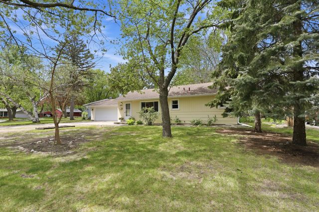5301 Quebec Avenue N, New Hope, MN 55428