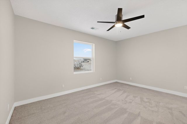 110 High Meadow Loop, Edgewood, NM 87015