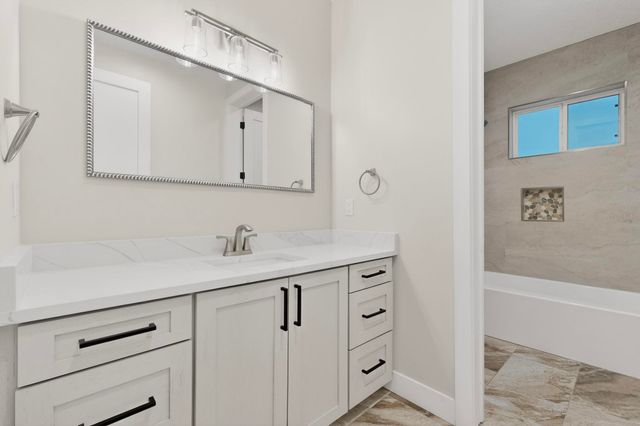 110 High Meadow Loop, Edgewood, NM 87015