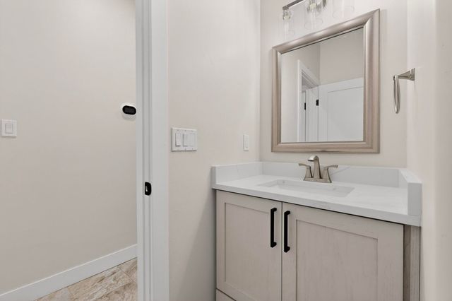 110 High Meadow Loop, Edgewood, NM 87015