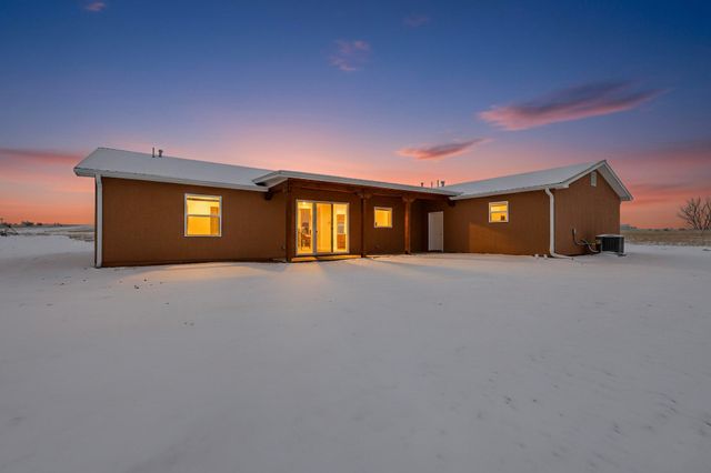 110 High Meadow Loop, Edgewood, NM 87015