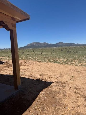 110 High Meadow Loop, Edgewood, NM 87015