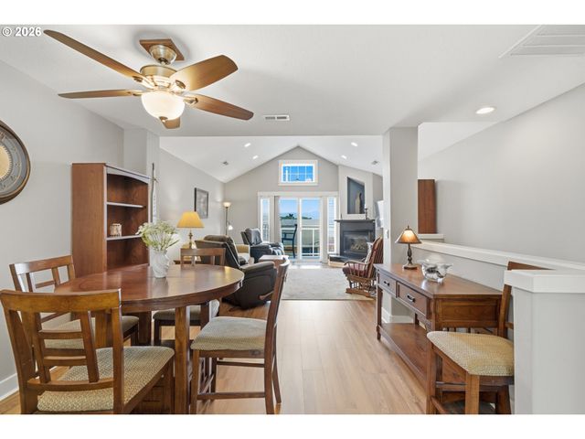 120 N 3RD Ave, Rockaway Beach, OR 97136