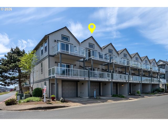 120 N 3RD Ave, Rockaway Beach, OR 97136