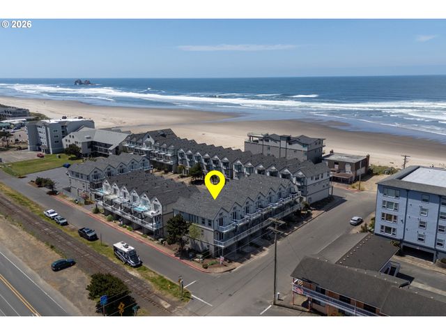 120 N 3RD Ave, Rockaway Beach, OR 97136