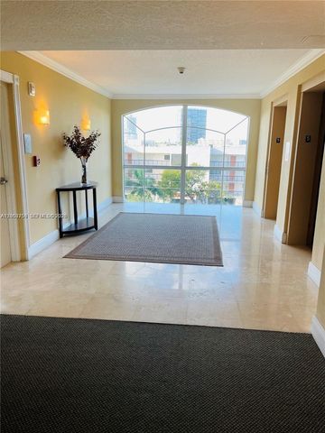 201 Golden Isles Dr 409, Hallandale Beach, FL 33009