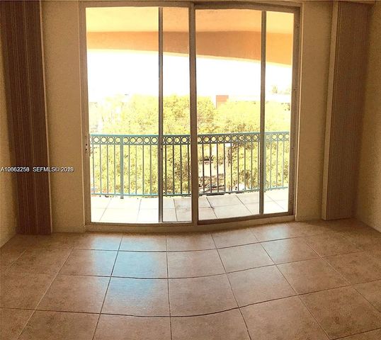 201 Golden Isles Dr 409, Hallandale Beach, FL 33009