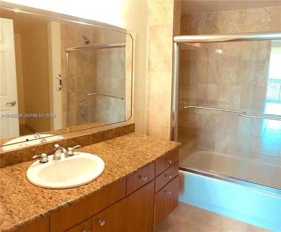 201 Golden Isles Dr 409, Hallandale Beach, FL 33009