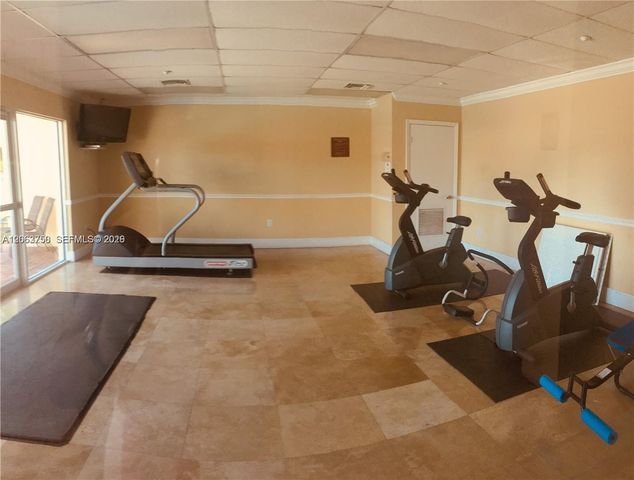201 Golden Isles Dr 409, Hallandale Beach, FL 33009