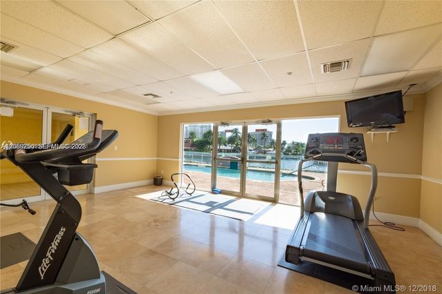 201 Golden Isles Dr 409, Hallandale Beach, FL 33009