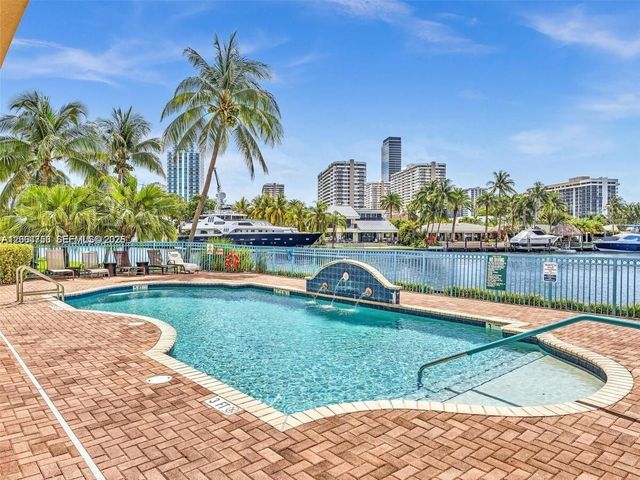 201 Golden Isles Dr 409, Hallandale Beach, FL 33009