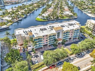 201 Golden Isles Dr 409, Hallandale Beach, FL 33009