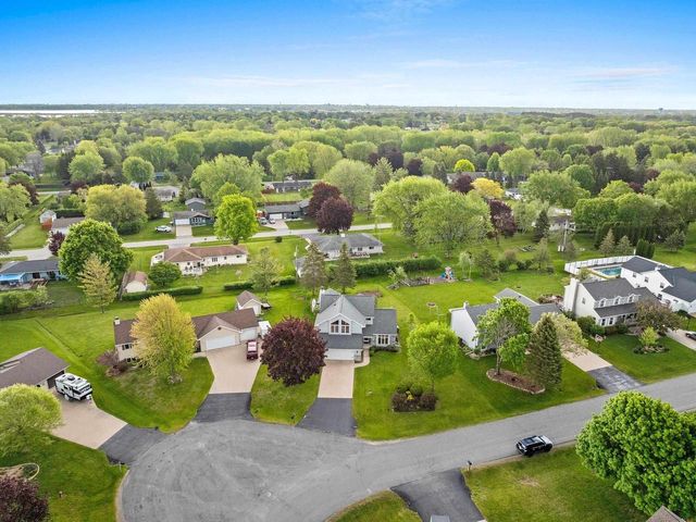 1346 PARTRIDGE COURT, Oshkosh, WI 54904