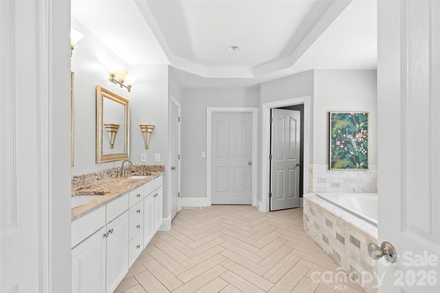 11920 Three Vistas Court, Charlotte, NC 28277