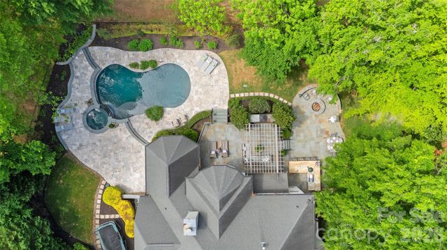11920 Three Vistas Court, Charlotte, NC 28277
