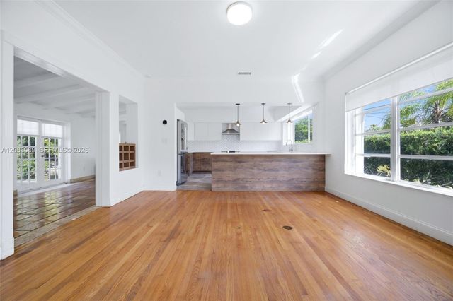 2300 S Miami Ave, Miami, FL 33129