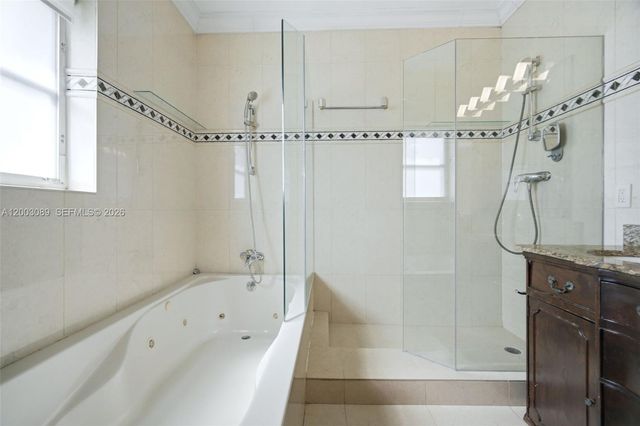 2300 S Miami Ave, Miami, FL 33129