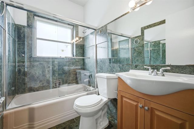 2300 S Miami Ave, Miami, FL 33129