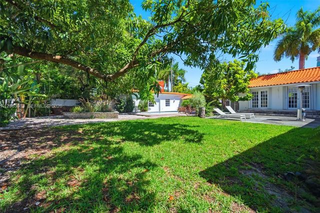 2300 S Miami Ave, Miami, FL 33129