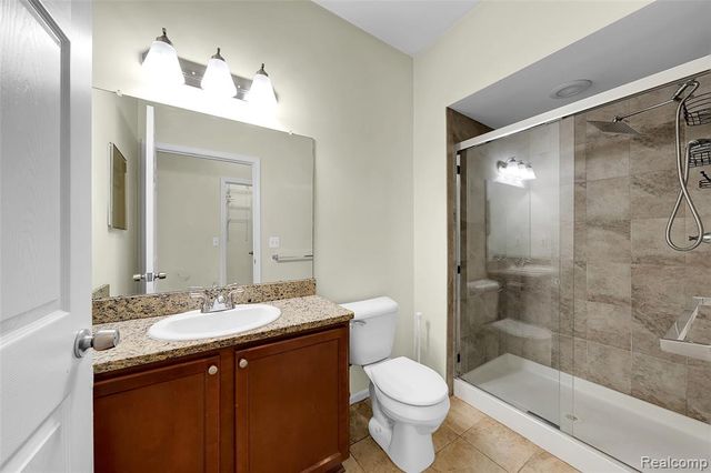 14350 Shadywood Drive, Sterling Heights, MI 48312