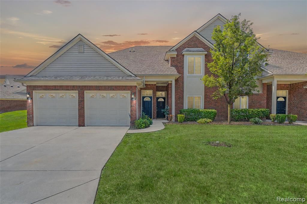 14350 Shadywood Drive, Sterling Heights, MI 48312