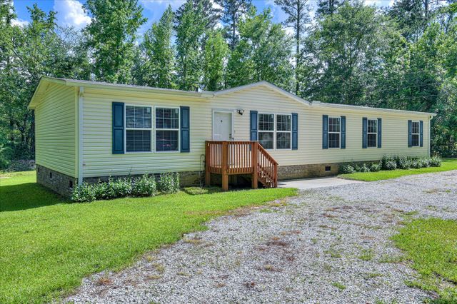 1711 Carolyn Lake Circle, Thomson, GA 30824