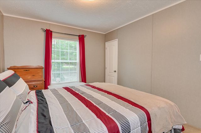 1711 Carolyn Lake Circle, Thomson, GA 30824