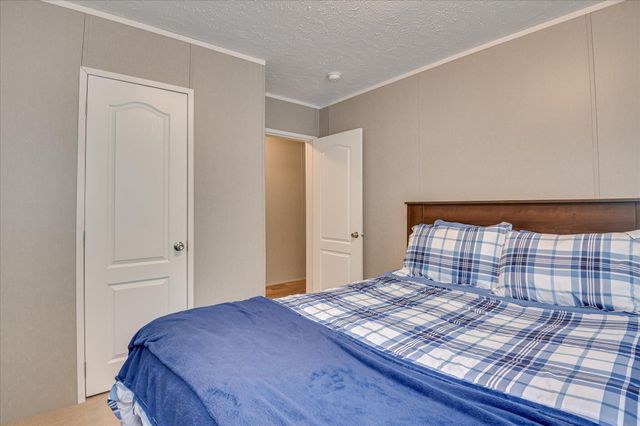 1711 Carolyn Lake Circle, Thomson, GA 30824