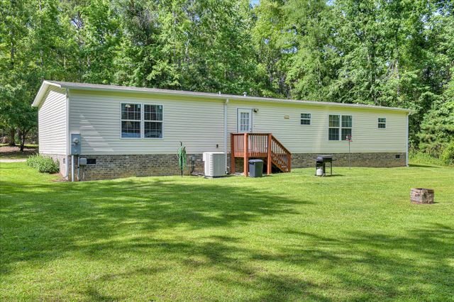 1711 Carolyn Lake Circle, Thomson, GA 30824