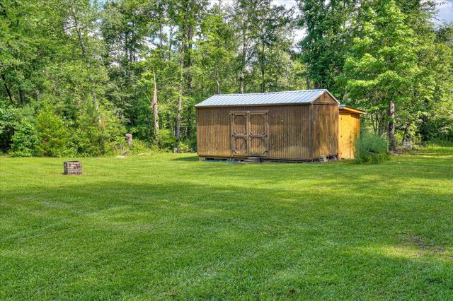 1711 Carolyn Lake Circle, Thomson, GA 30824
