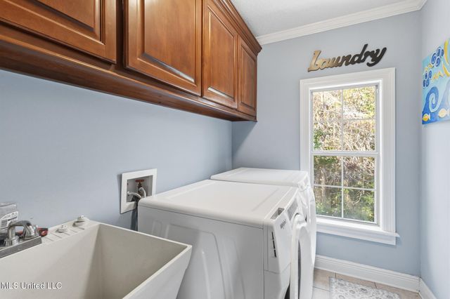 2022 Lantana Cove, Biloxi, MS 39532