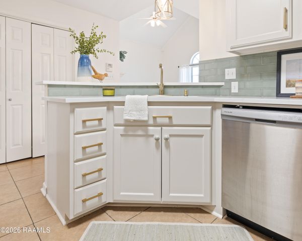 134 Edie Ann Drive, Lafayette, LA 70508