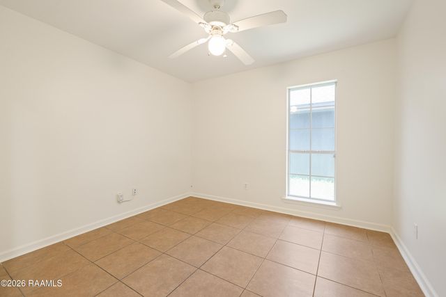 134 Edie Ann Drive, Lafayette, LA 70508