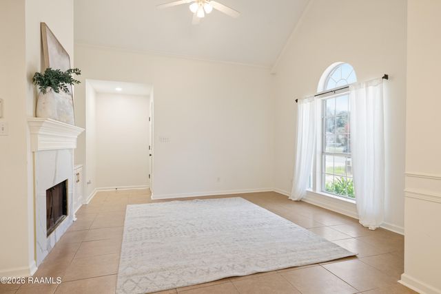134 Edie Ann Drive, Lafayette, LA 70508