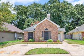 134 Edie Ann Drive, Lafayette, LA 70508