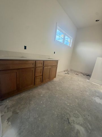 129 Farmers Bluff, Nicholasville, KY 40356