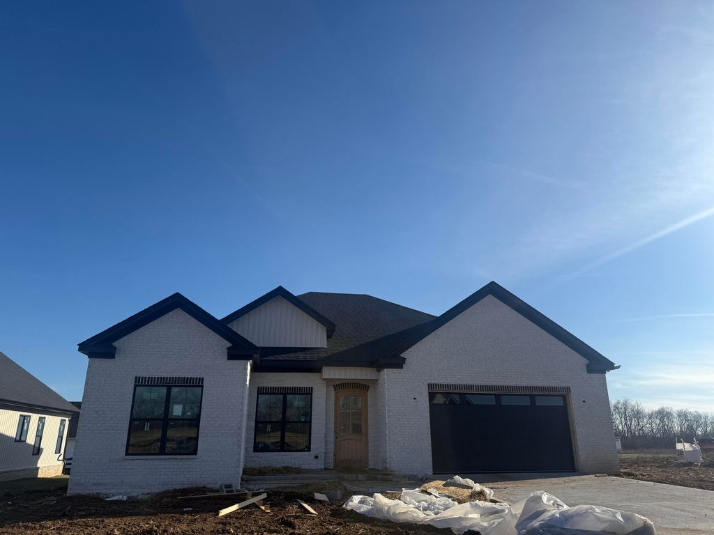 129 Farmers Bluff, Nicholasville, KY 40356