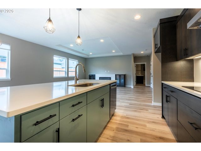 10712 Nw 14TH Pl, Vancouver, WA 98685