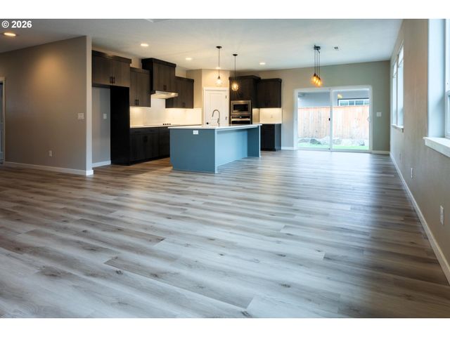 10712 Nw 14TH Pl, Vancouver, WA 98685