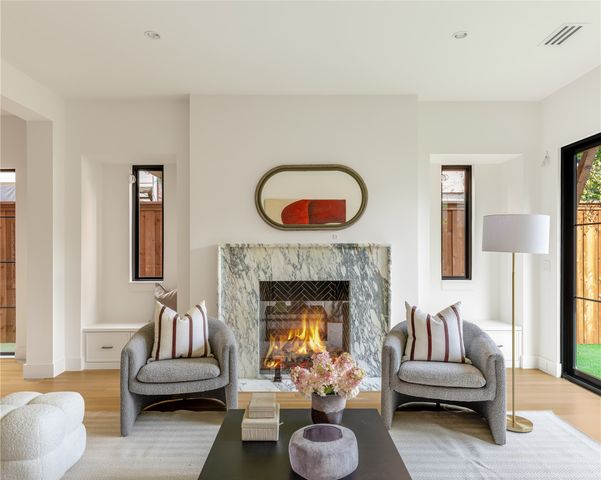 3938 Hawthorne Avenue, Dallas, TX 75219