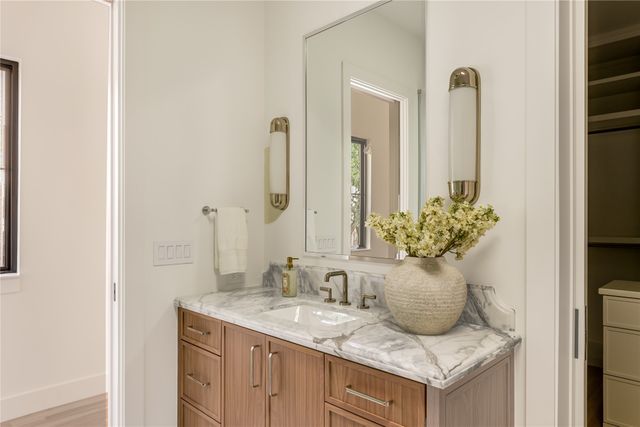 3938 Hawthorne Avenue, Dallas, TX 75219