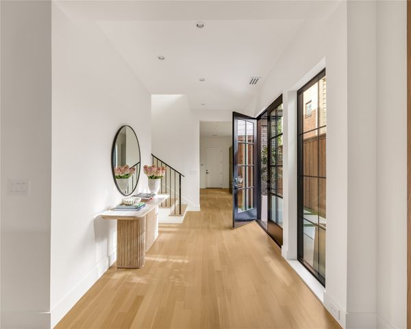 3938 Hawthorne Avenue, Dallas, TX 75219