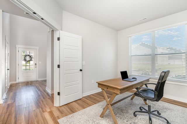 1614 Lannister Ave, Murfreesboro, TN 37128