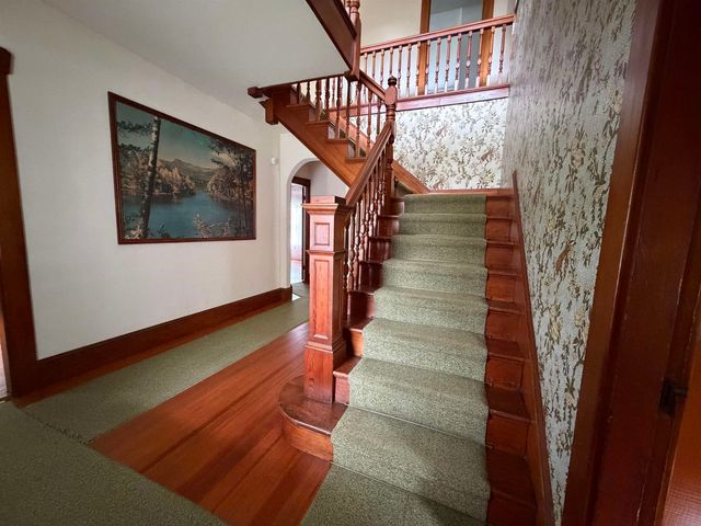 128 North Road, Sandown, NH 03873