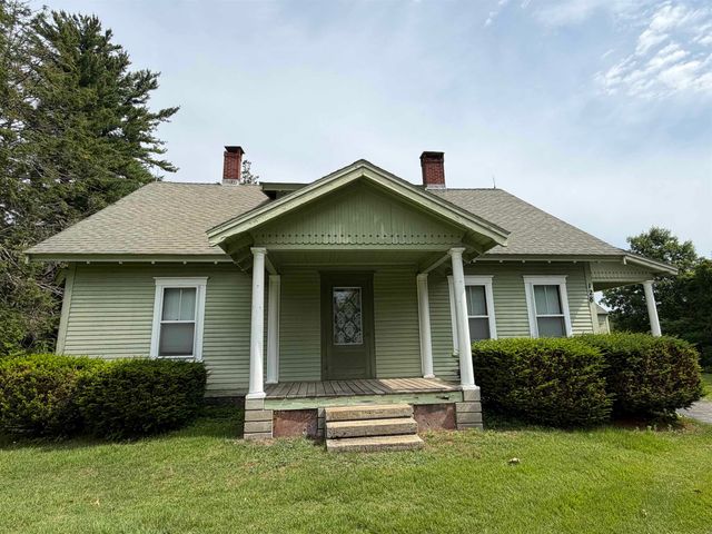 128 North Road, Sandown, NH 03873