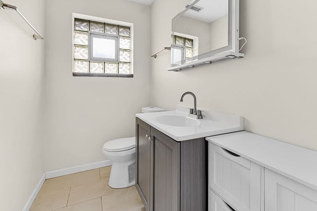 403 Prairie Avenue 2, Calumet City, IL 60409