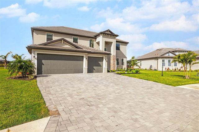 15815 TRADEWIND TERRACE, Bradenton, FL 34211