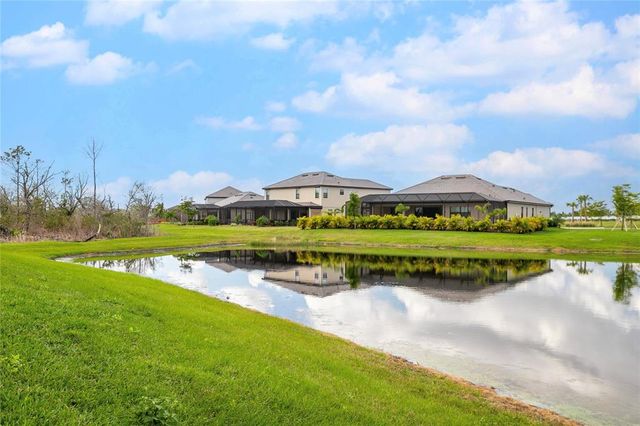 15815 TRADEWIND TERRACE, Bradenton, FL 34211